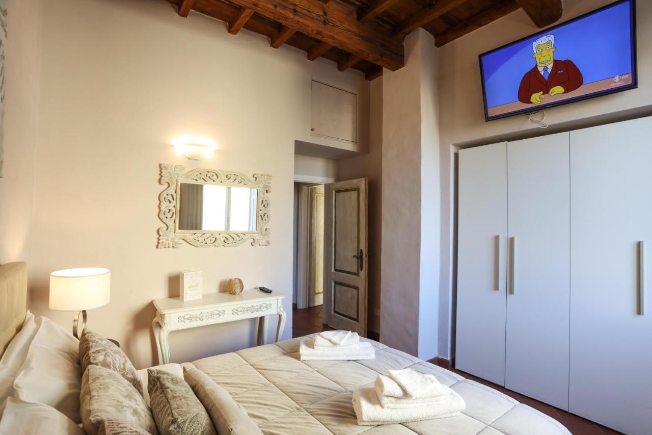 Santo Spirito - Elegante Appartamento In Pieno Centro Firenze Eksteriør billede