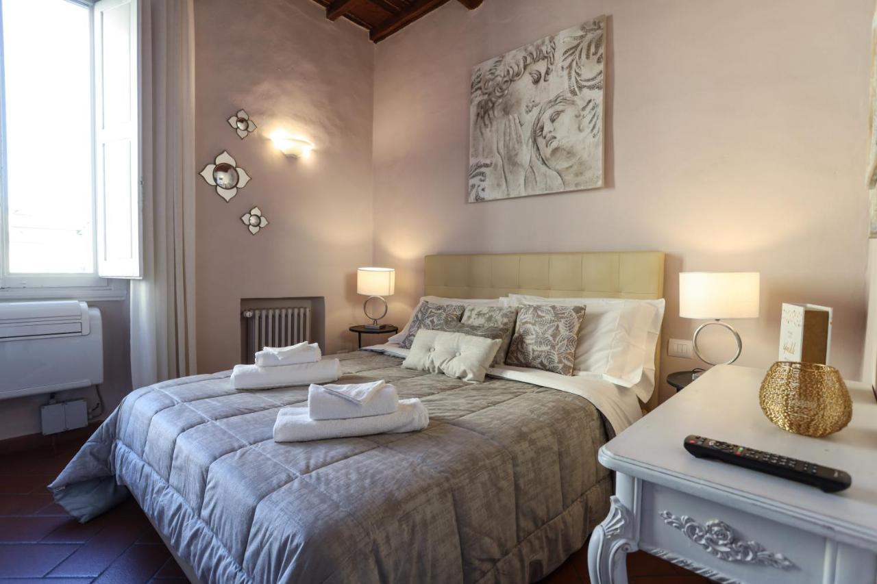 Santo Spirito - Elegante Appartamento In Pieno Centro Firenze Eksteriør billede
