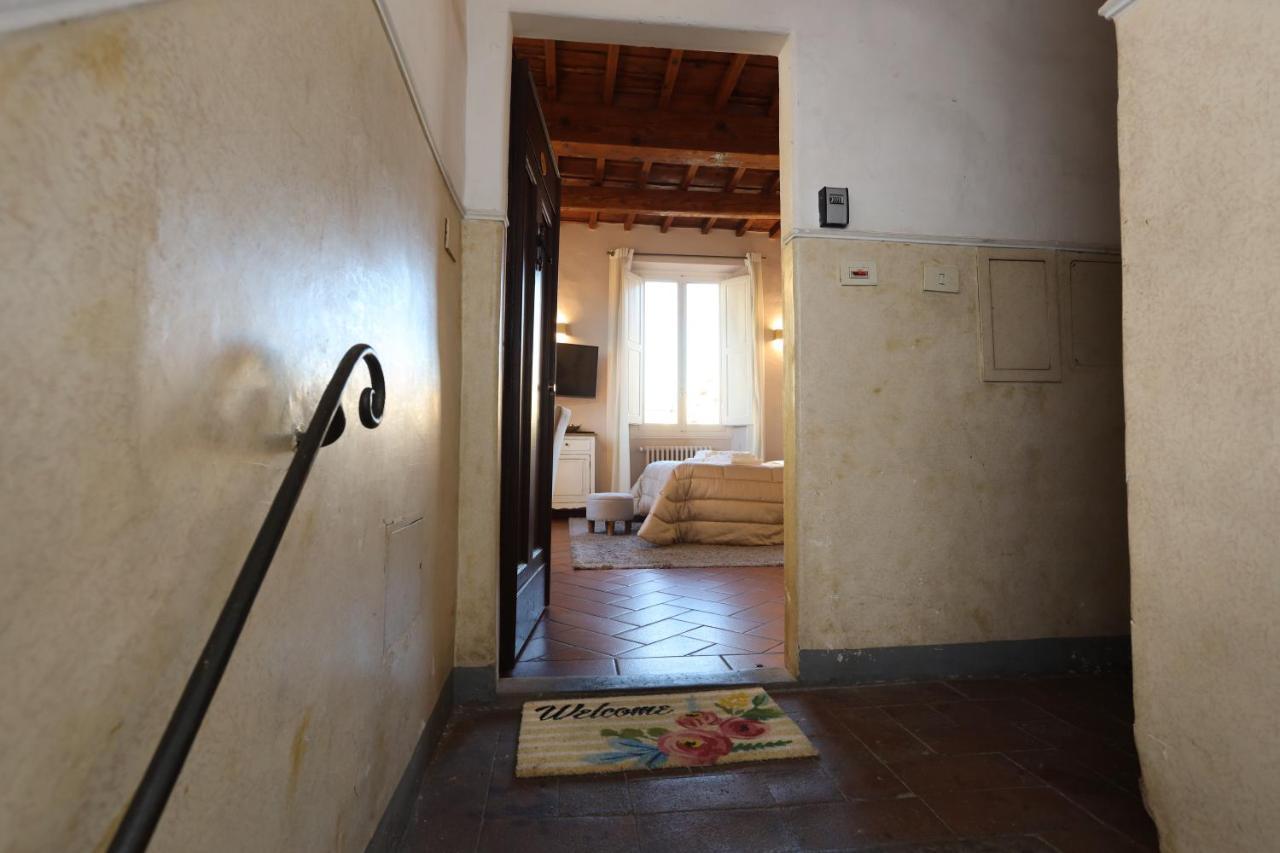 Santo Spirito - Elegante Appartamento In Pieno Centro Firenze Eksteriør billede